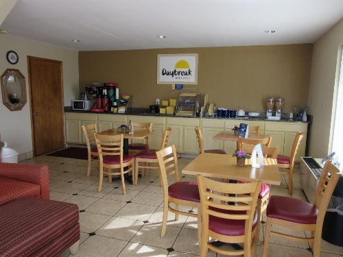 Days Inn by Wyndham Augusta Wheeler Road image 3
